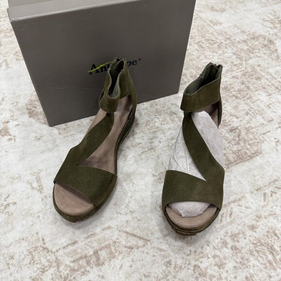 Antelope Shoes Womens Size EU 39 Olive Suede Davi Wedge Platform Sandals Zip - Picture 1 of 12